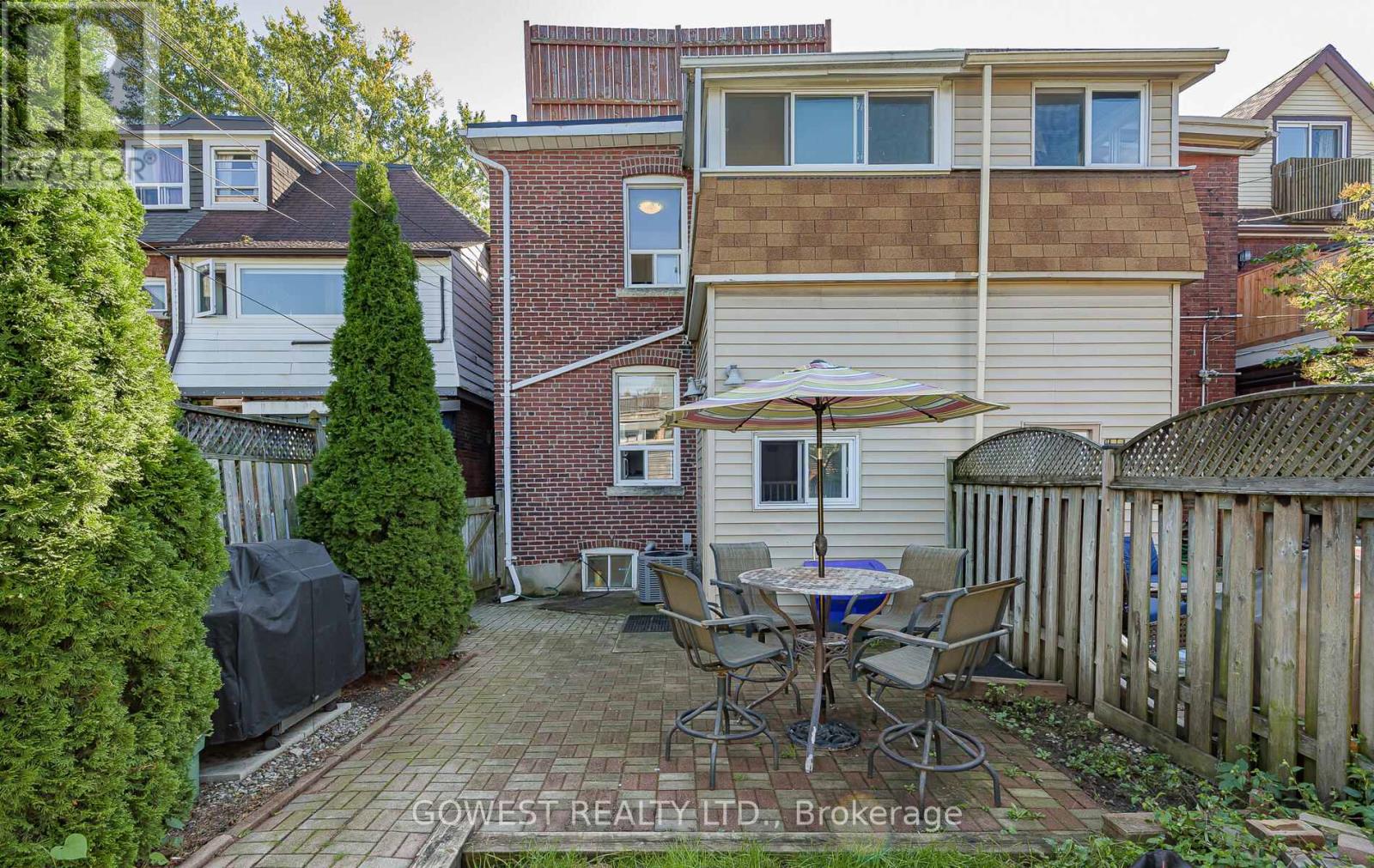 16 Edna Avenue, Toronto, Ontario  M6P 1B5 - Photo 44 - W12459722