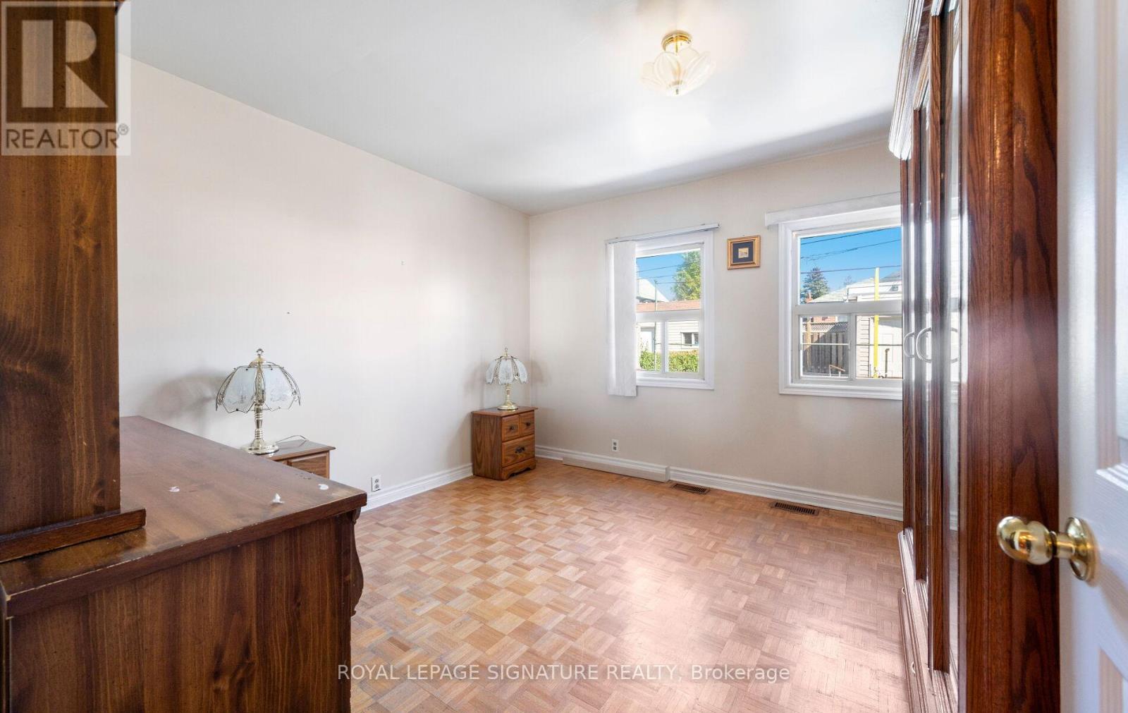 69 Chambers Avenue, Toronto, Ontario  M6N 3M1 - Photo 25 - W12459763