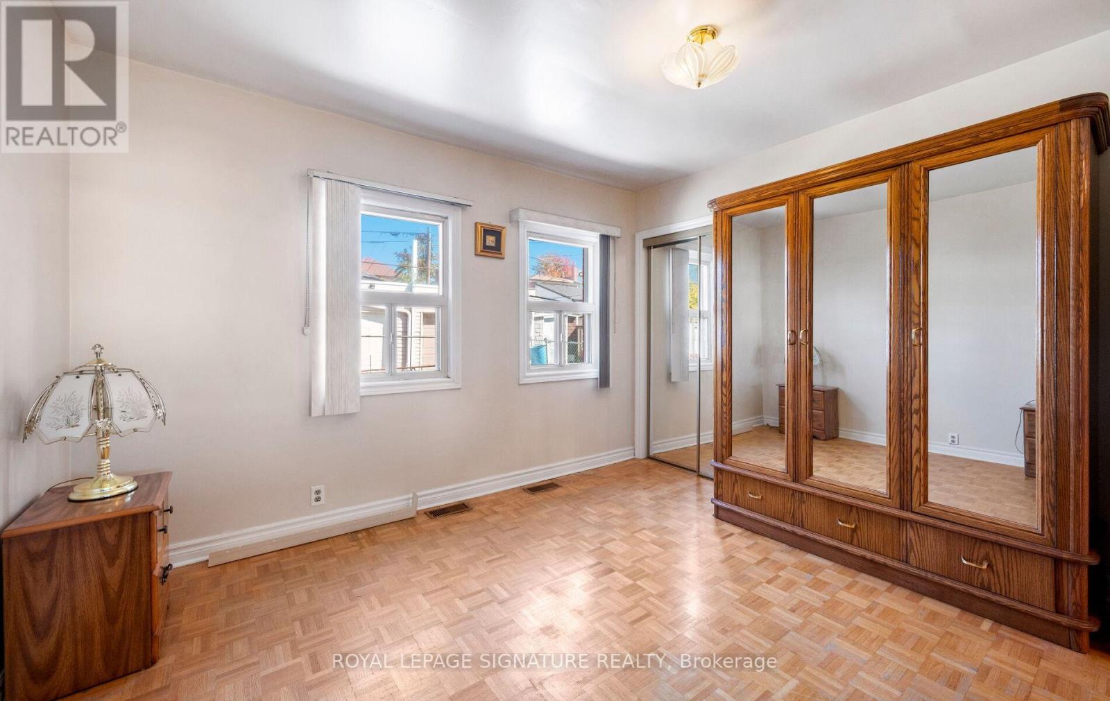 69 Chambers Avenue, Toronto, Ontario  M6N 3M1 - Photo 28 - W12459763