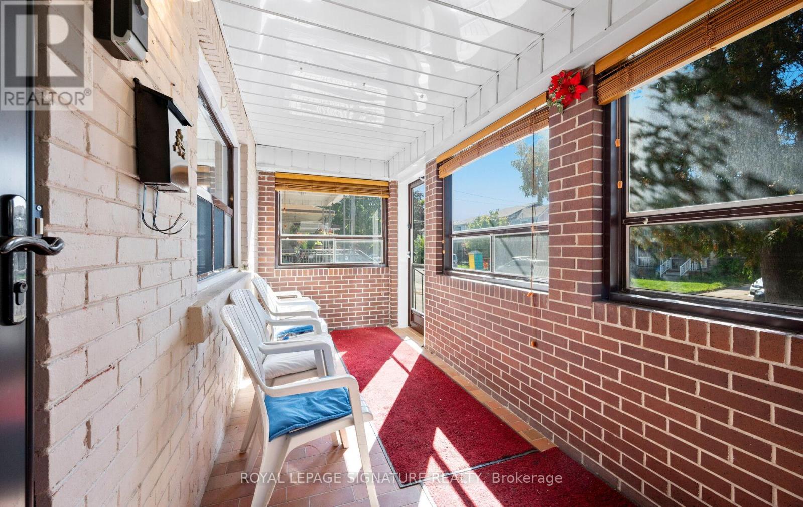 69 Chambers Avenue, Toronto, Ontario  M6N 3M1 - Photo 7 - W12459763