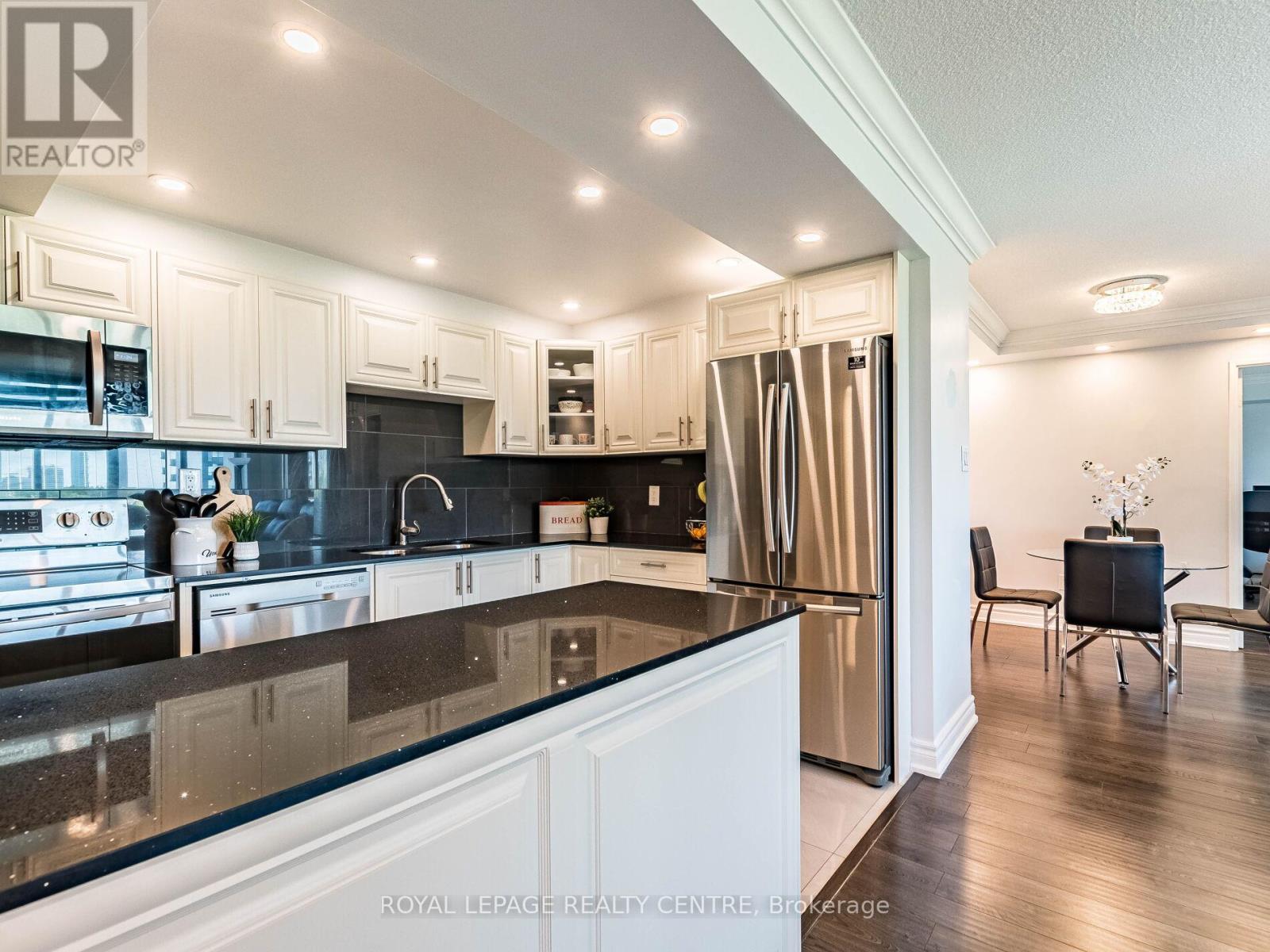 709 - 1320 Mississauga Valley Boulevard, Mississauga, Ontario  L5A 3R6 - Photo 16 - W12459767