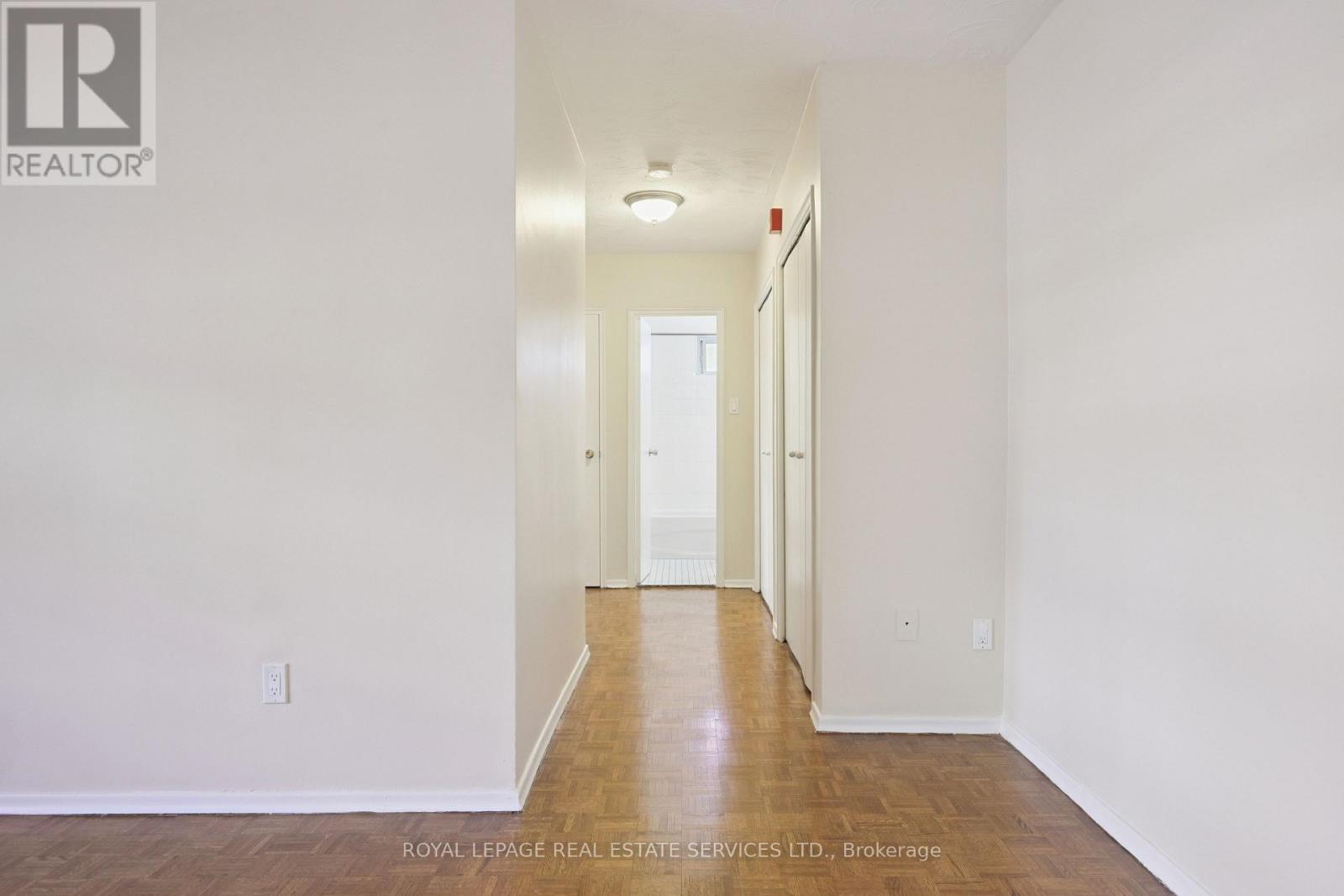 107 - 7 Helene Street N, Mississauga, Ontario  L5G 3B3 - Photo 11 - W12459792