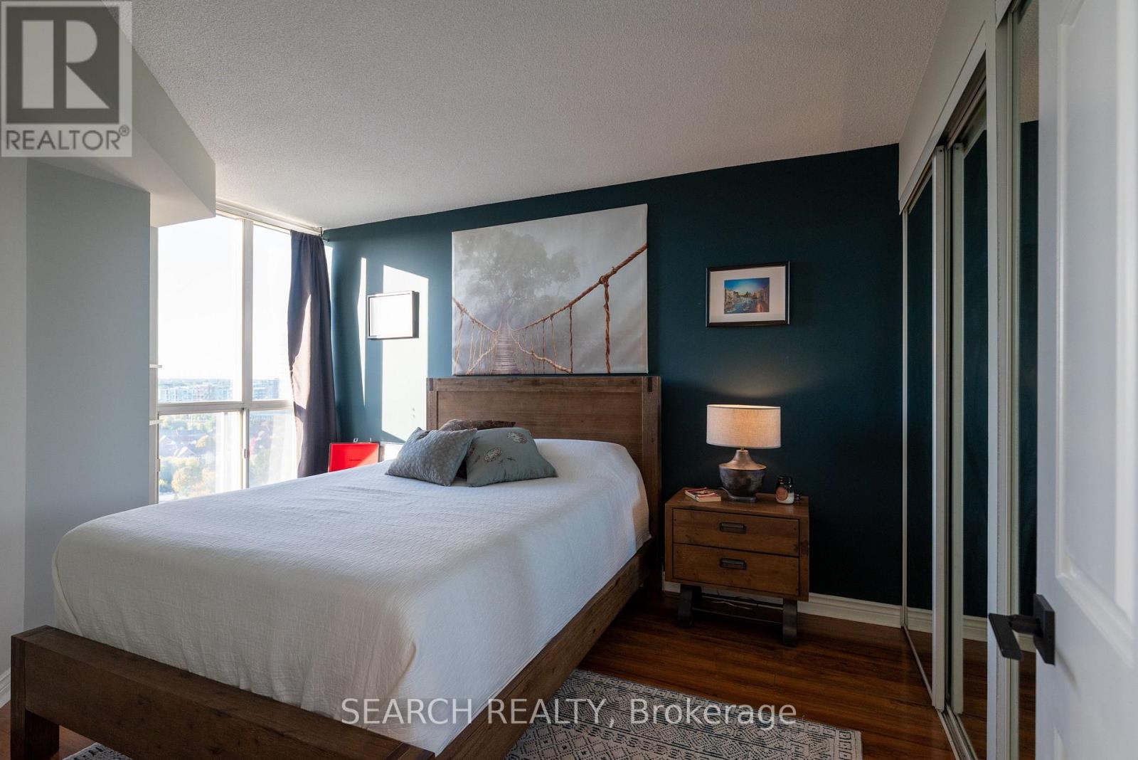 1705 - 2285 Lake Shore Boulevard W, Toronto, Ontario  M8V 3X9 - Photo 12 - W12459836