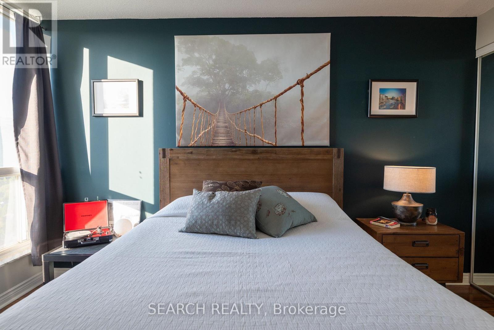 1705 - 2285 Lake Shore Boulevard W, Toronto, Ontario  M8V 3X9 - Photo 13 - W12459836