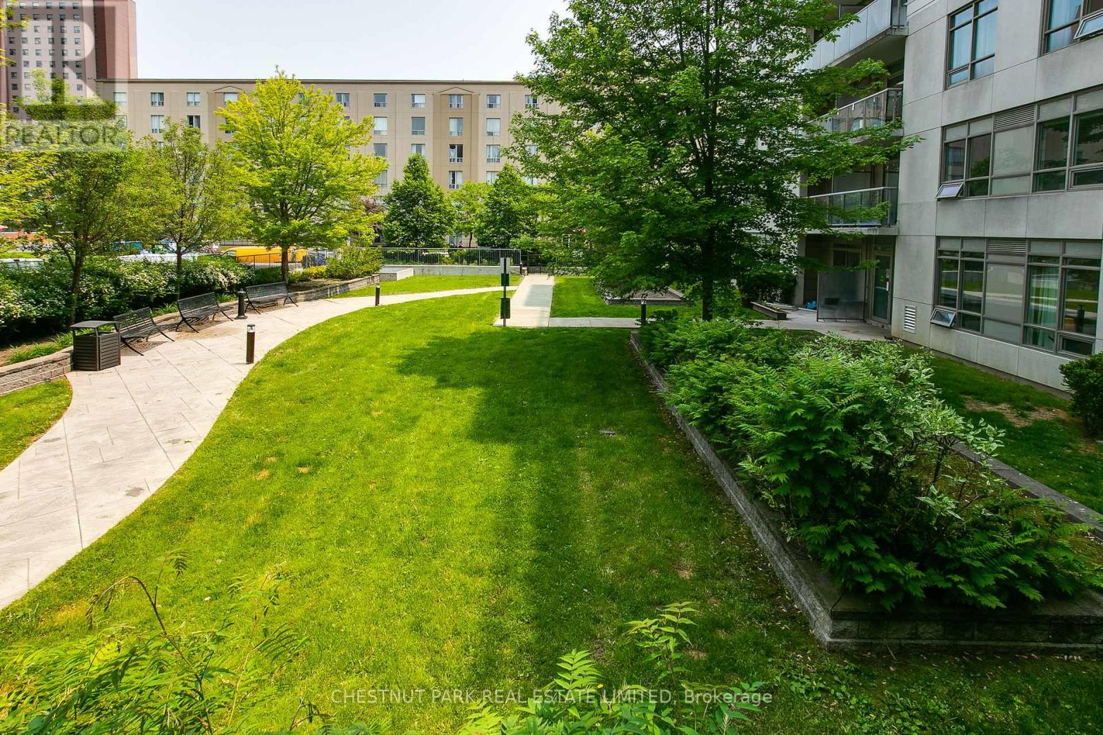 1008 - 816 Lansdowne Avenue, Toronto, Ontario  M6H 4K6 - Photo 20 - W12459843