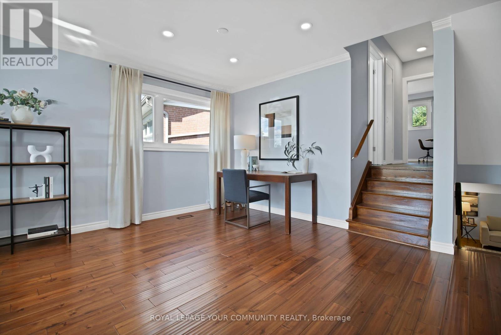 651 Burnhamthorpe Road, Toronto, Ontario  M9C 2Z1 - Photo 12 - W12459862