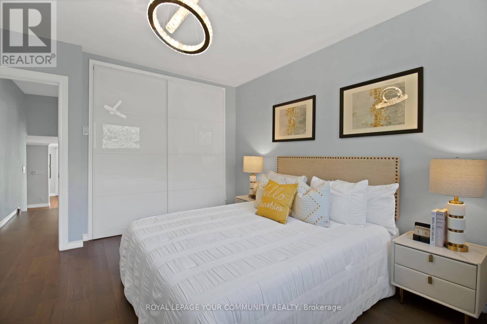 651 Burnhamthorpe Road, Toronto, Ontario  M9C 2Z1 - Photo 22 - W12459862