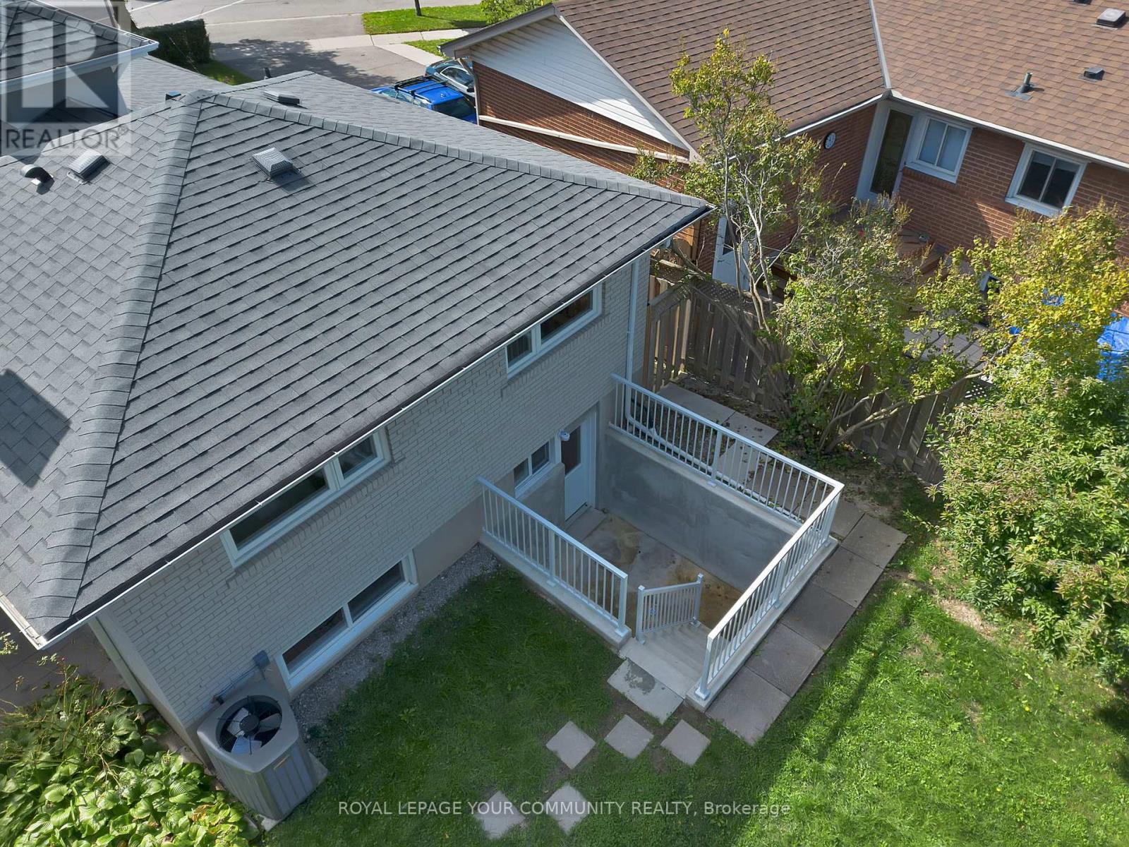 651 Burnhamthorpe Road, Toronto, Ontario  M9C 2Z1 - Photo 47 - W12459862