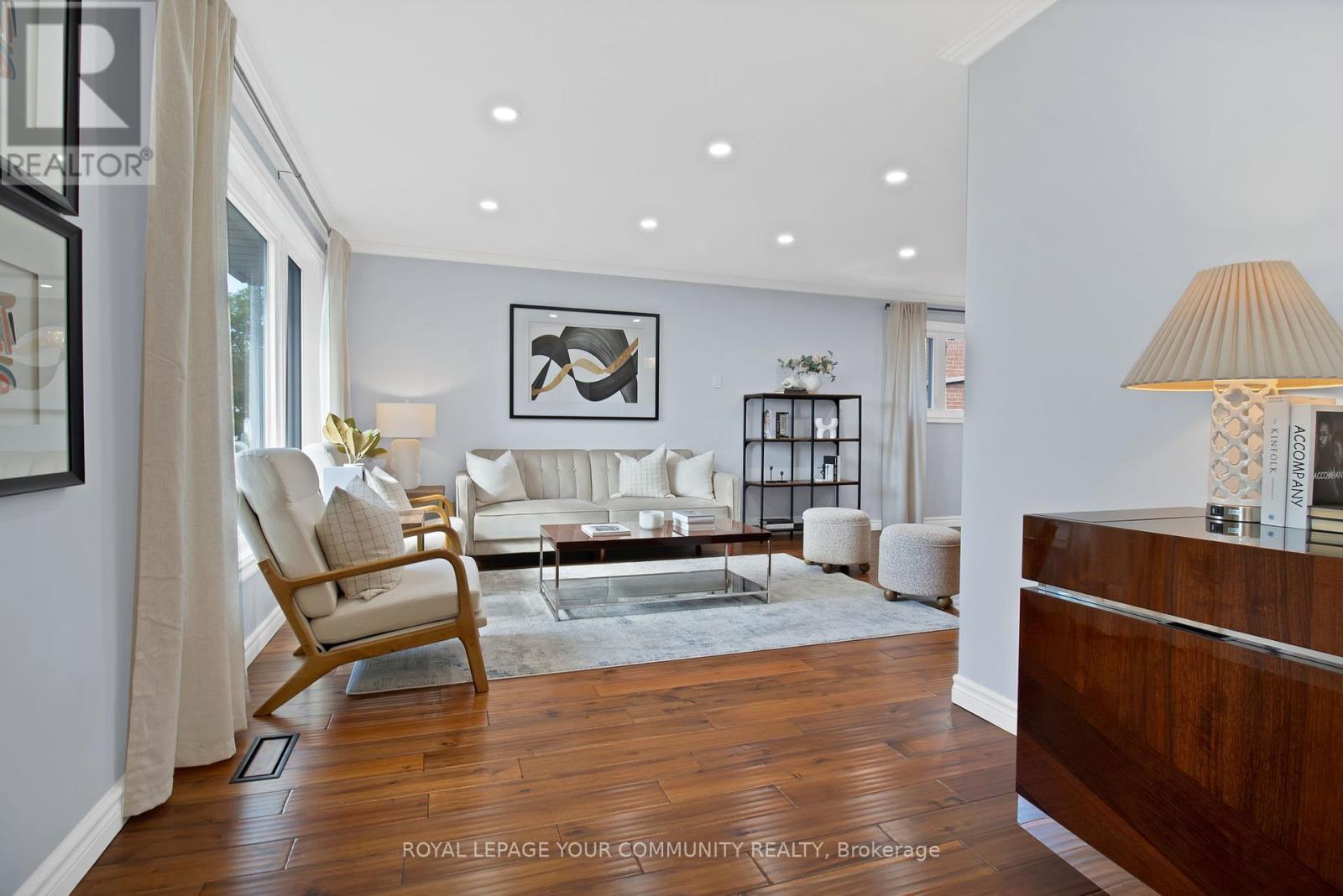 651 Burnhamthorpe Road, Toronto, Ontario  M9C 2Z1 - Photo 8 - W12459862