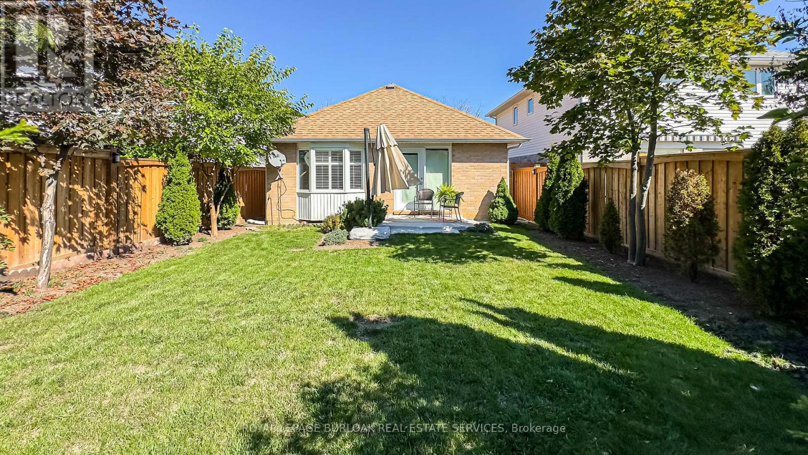 2926 Addison Street, Burlington, Ontario  L7M 4K4 - Photo 40 - W12459892