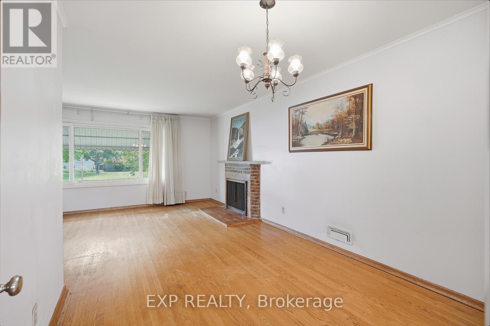 1071 Henley Road, Mississauga, Ontario  L4Y 1C8 - Photo 16 - W12459895