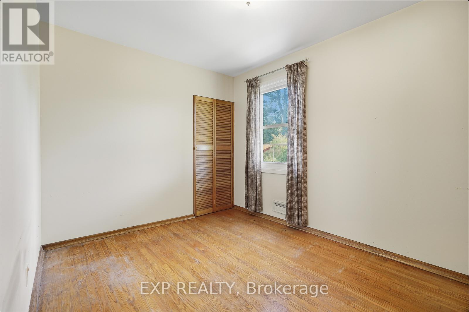 1071 Henley Road, Mississauga, Ontario  L4Y 1C8 - Photo 27 - W12459895