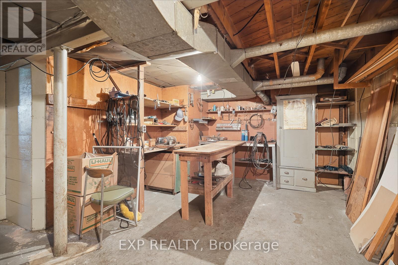 1071 Henley Road, Mississauga, Ontario  L4Y 1C8 - Photo 39 - W12459895