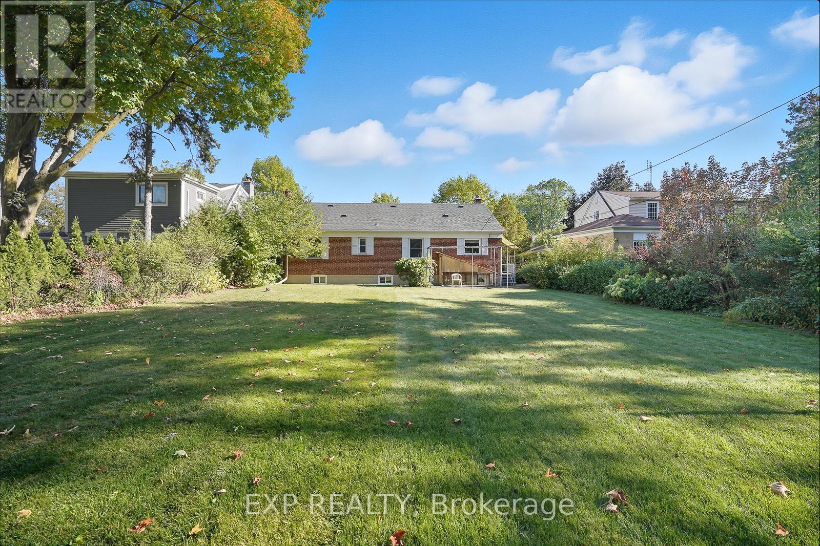 1071 Henley Road, Mississauga, Ontario  L4Y 1C8 - Photo 42 - W12459895
