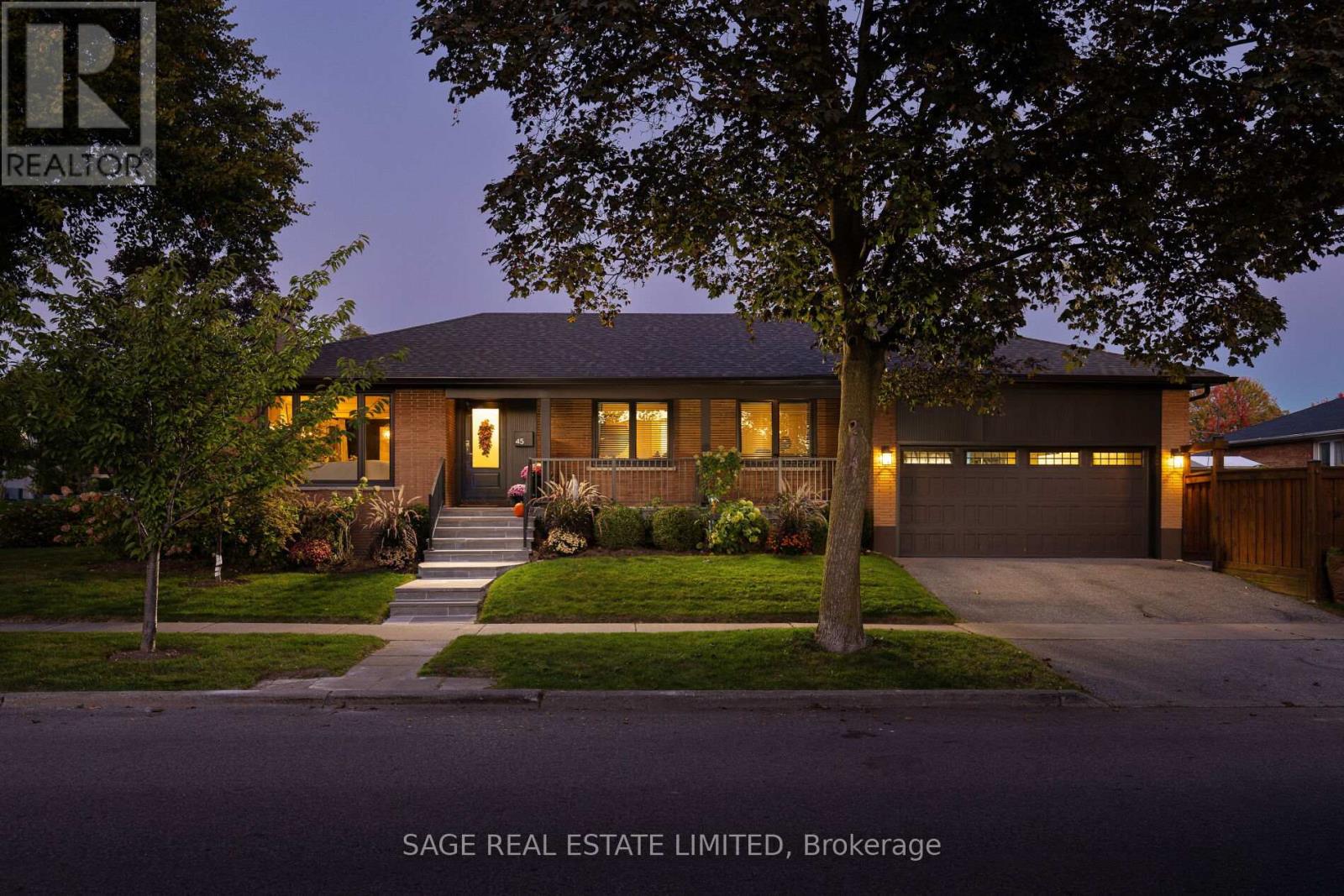 45 NEWSTEAD ROAD, Toronto, Ontario