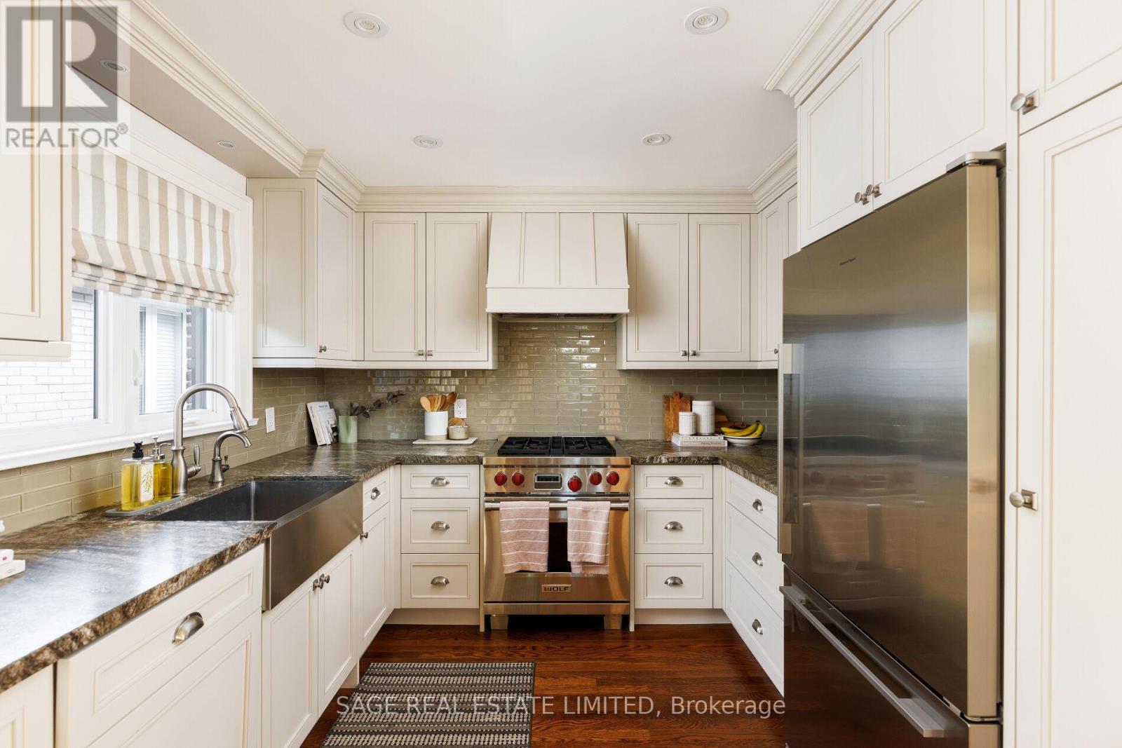 45 Newstead Road, Toronto, Ontario  M9P 3G2 - Photo 15 - W12459898