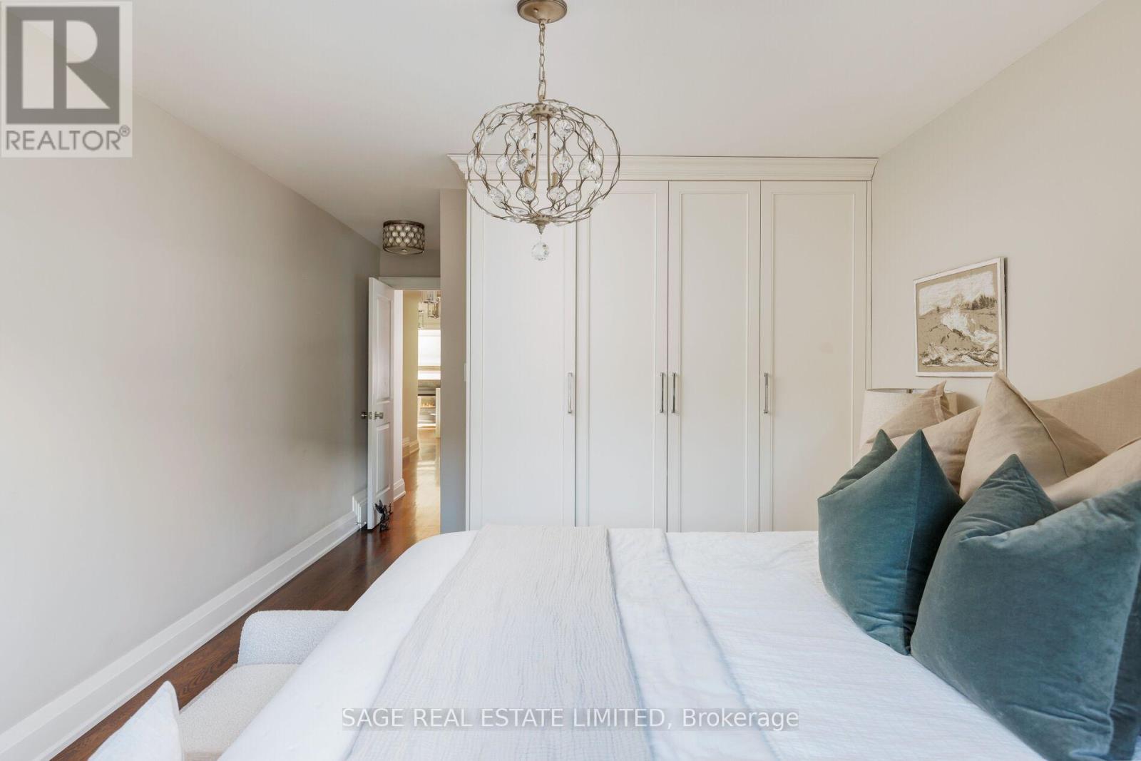 45 Newstead Road, Toronto, Ontario  M9P 3G2 - Photo 22 - W12459898