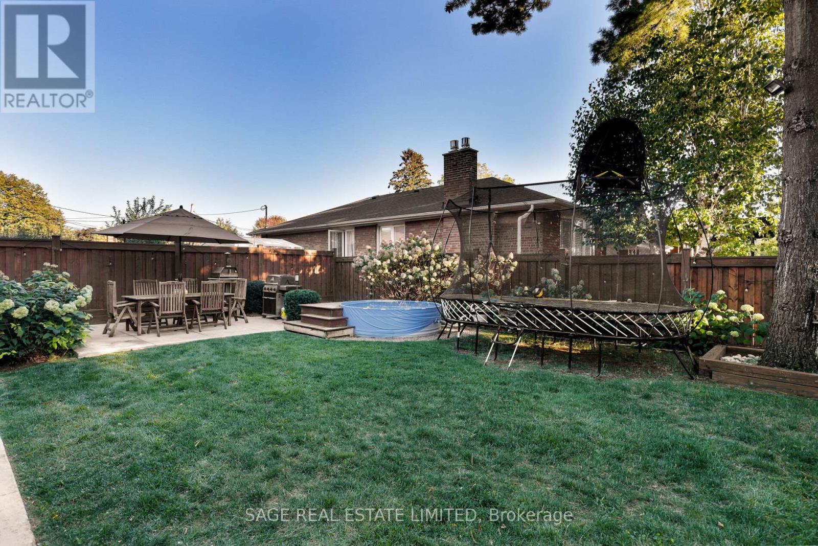 45 Newstead Road, Toronto, Ontario  M9P 3G2 - Photo 33 - W12459898