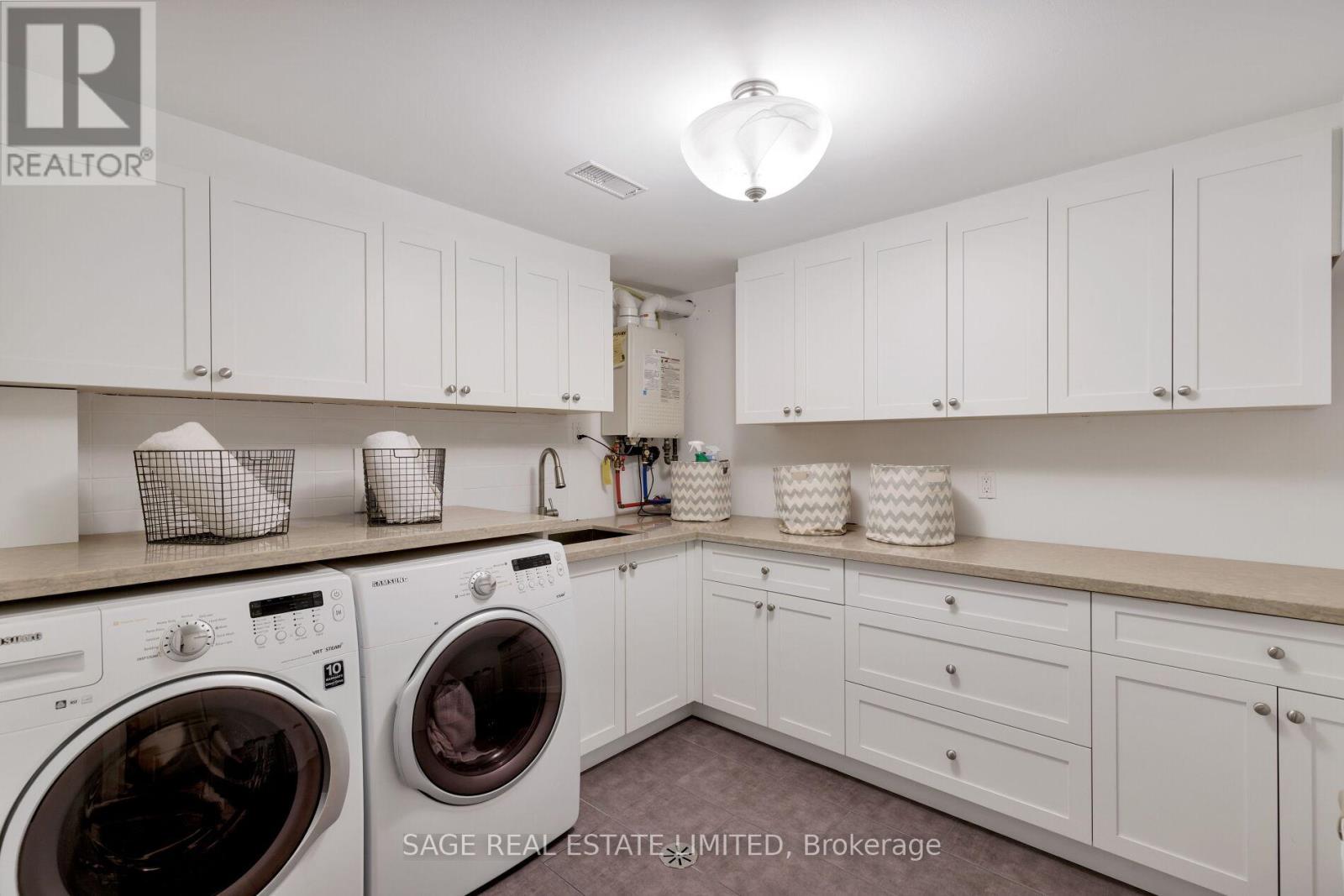 45 Newstead Road, Toronto, Ontario  M9P 3G2 - Photo 49 - W12459898