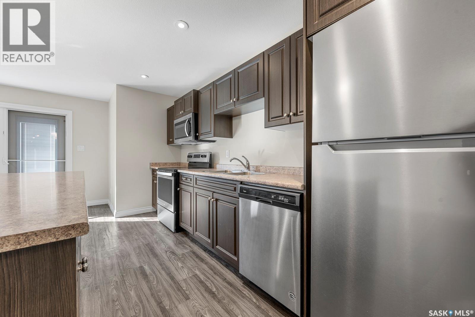 2252 Pasqua Street, Regina, Saskatchewan  S4T 4M4 - Photo 14 - SK020717