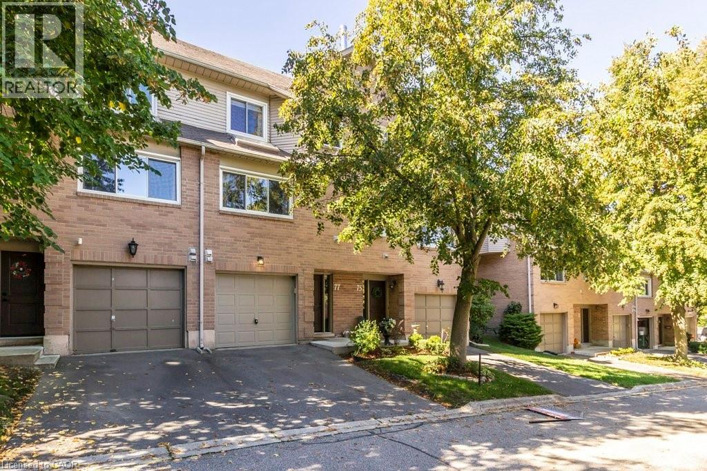 26 Moss Boulevard Unit# 77, Hamilton, Ontario  L9H 6W8 - Photo 2 - 40773964