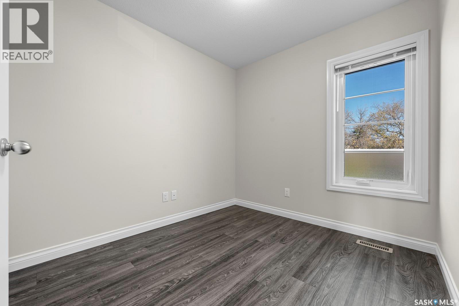 2252 Pasqua Street, Regina, Saskatchewan  S4T 4M4 - Photo 39 - SK020717