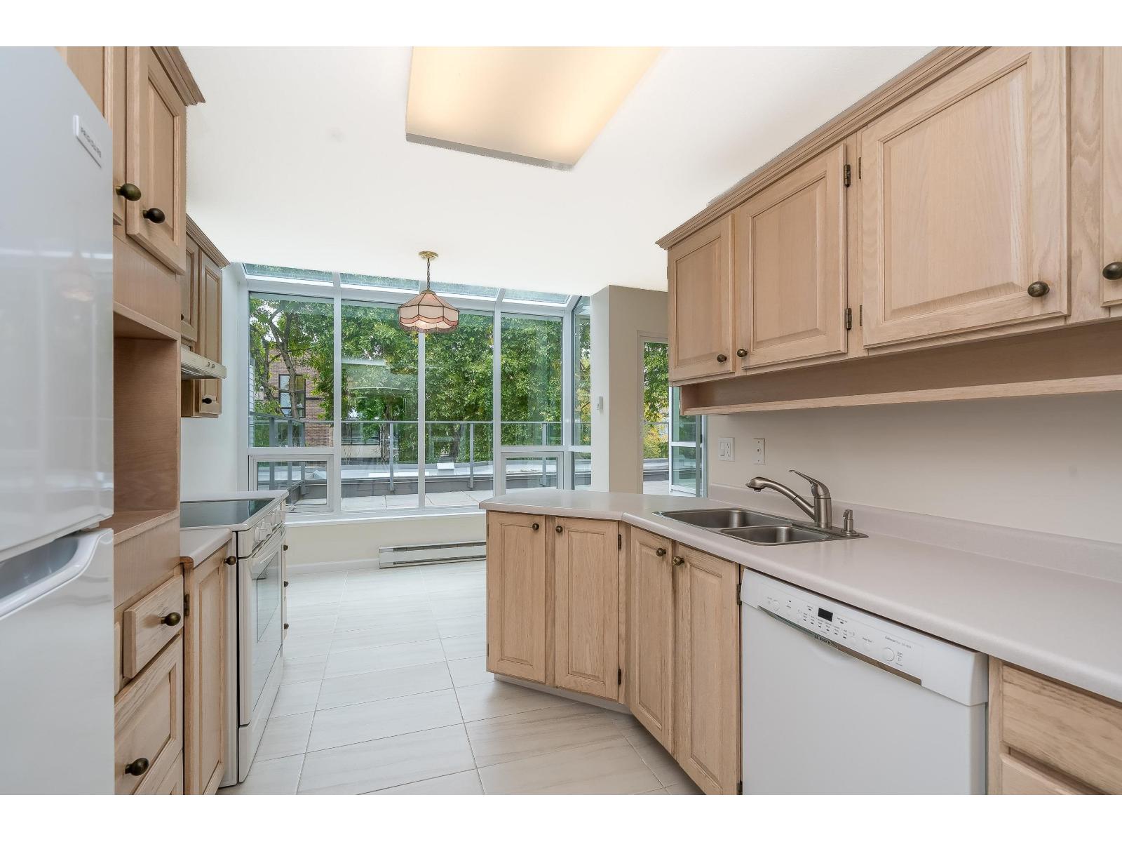 505 1220 Fir Street, White Rock, British Columbia  V4B 4B1 - Photo 18 - R3057317