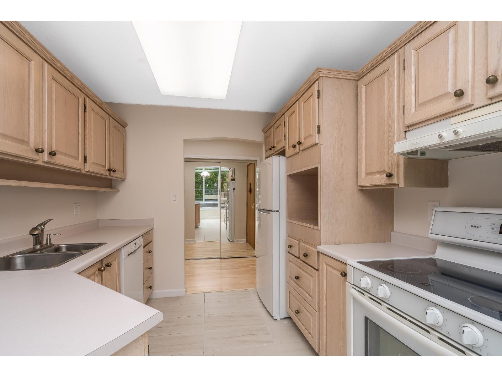 505 1220 Fir Street, White Rock, British Columbia  V4B 4B1 - Photo 19 - R3057317