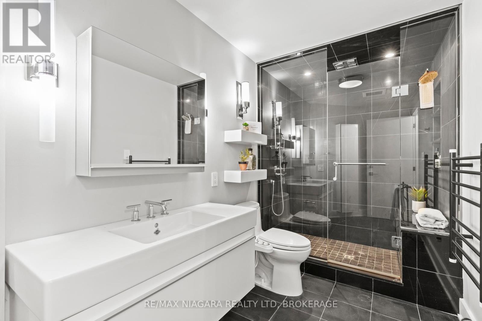 358c Martindale Road, St. Catharines, Ontario  L2R 6P9 - Photo 38 - X12459919