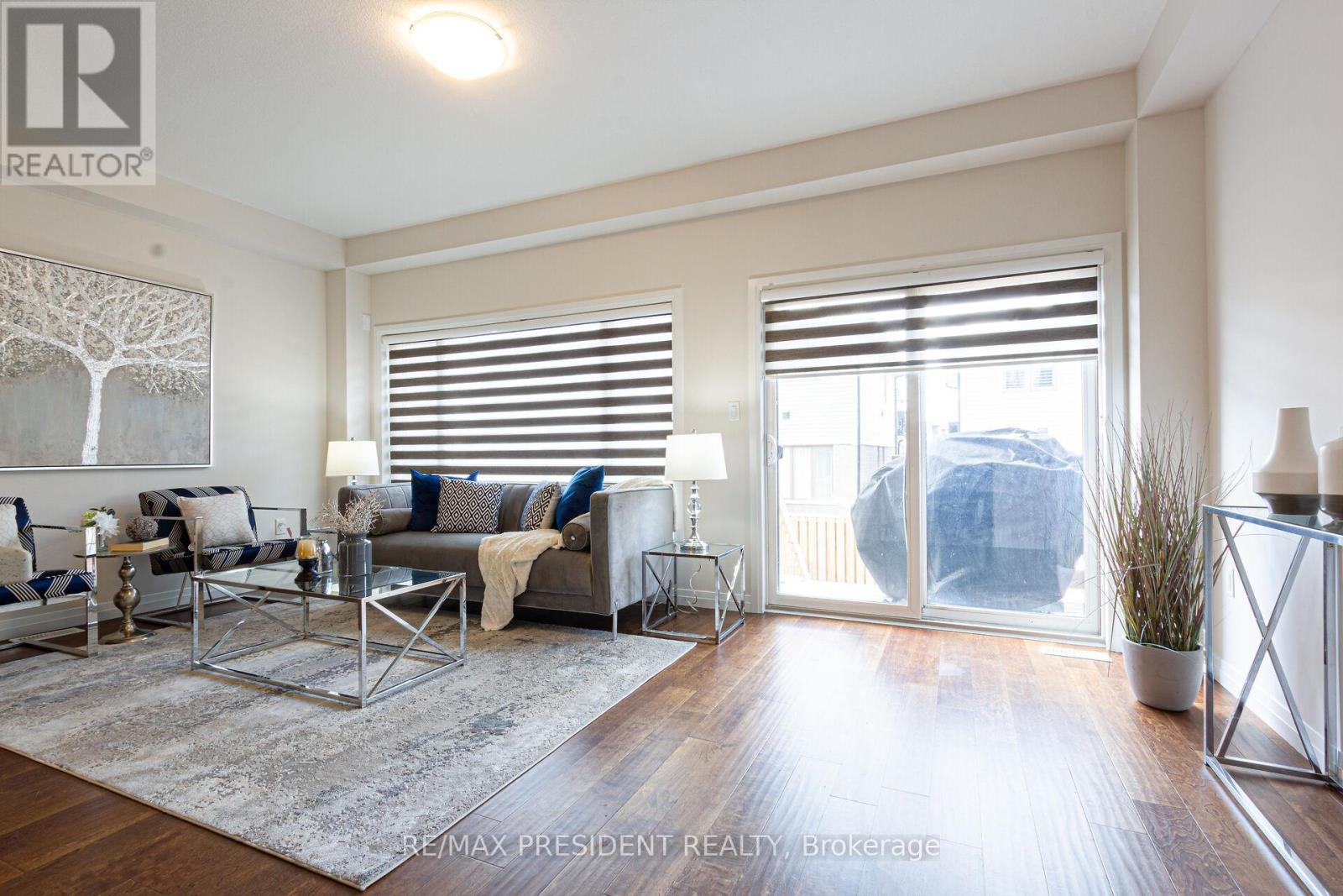25 Greenwich Avenue, Hamilton, Ontario  L8J 0L5 - Photo 14 - X12459728