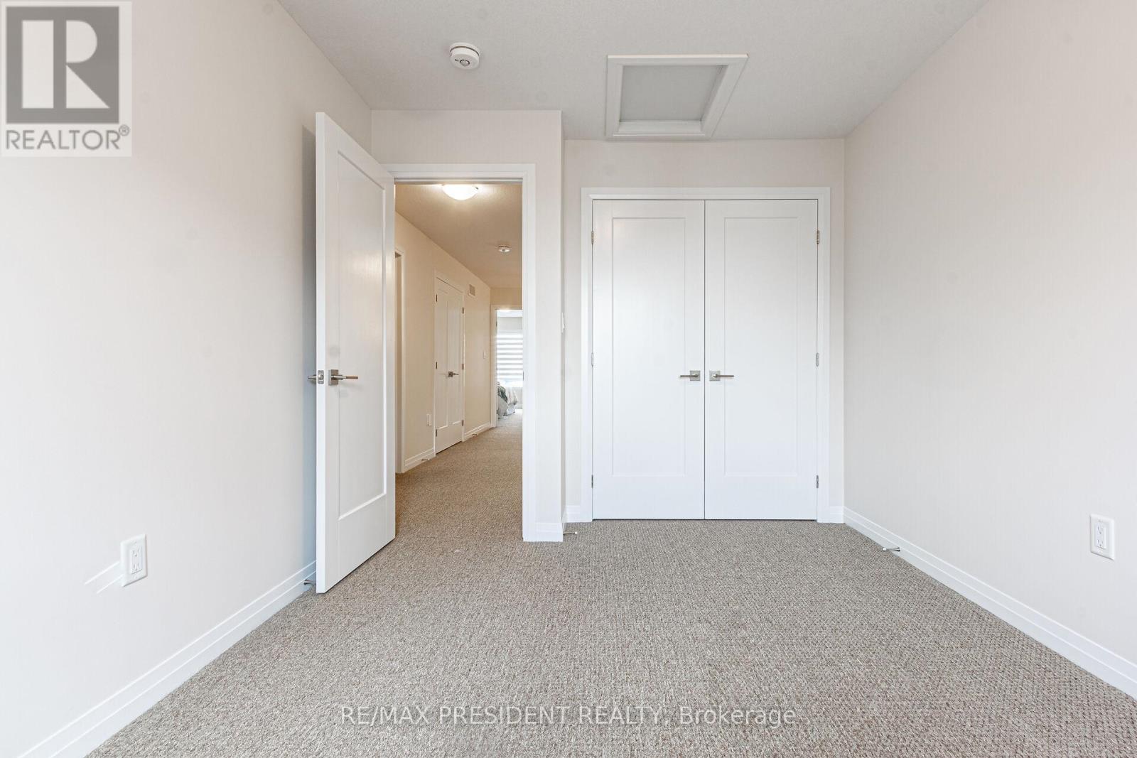 25 Greenwich Avenue, Hamilton, Ontario  L8J 0L5 - Photo 23 - X12459728