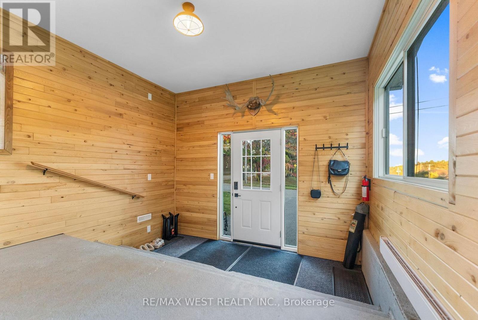 77 Post Street, South Algonquin, Ontario  K0J 2M0 - Photo 19 - X12459733