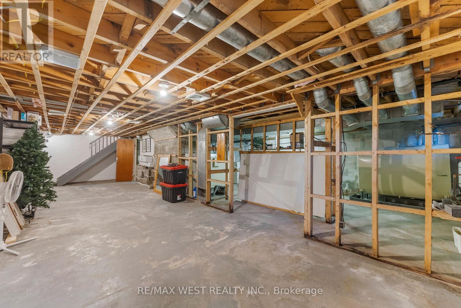 77 Post Street, South Algonquin, Ontario  K0J 2M0 - Photo 25 - X12459733