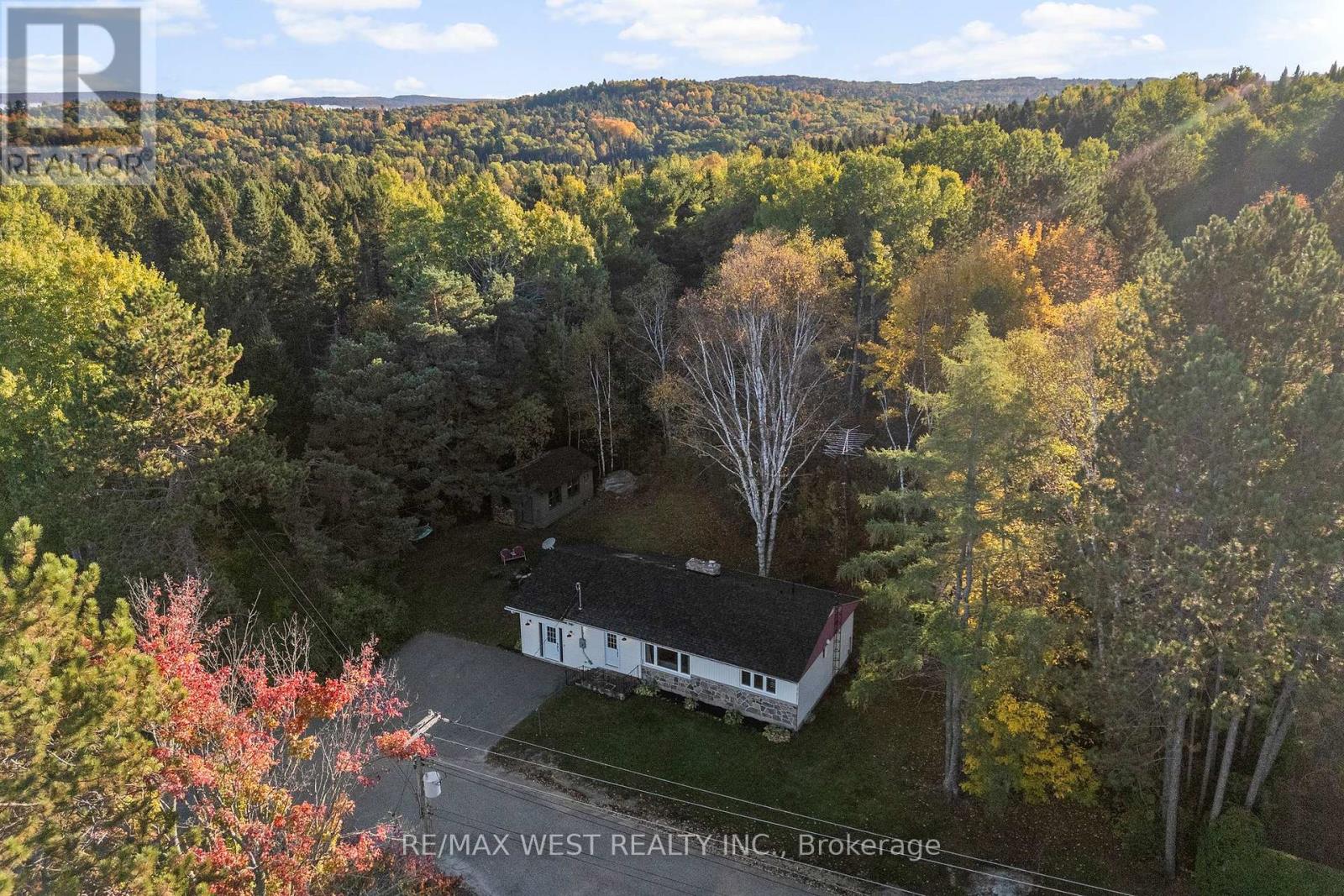 77 Post Street, South Algonquin, Ontario  K0J 2M0 - Photo 40 - X12459733