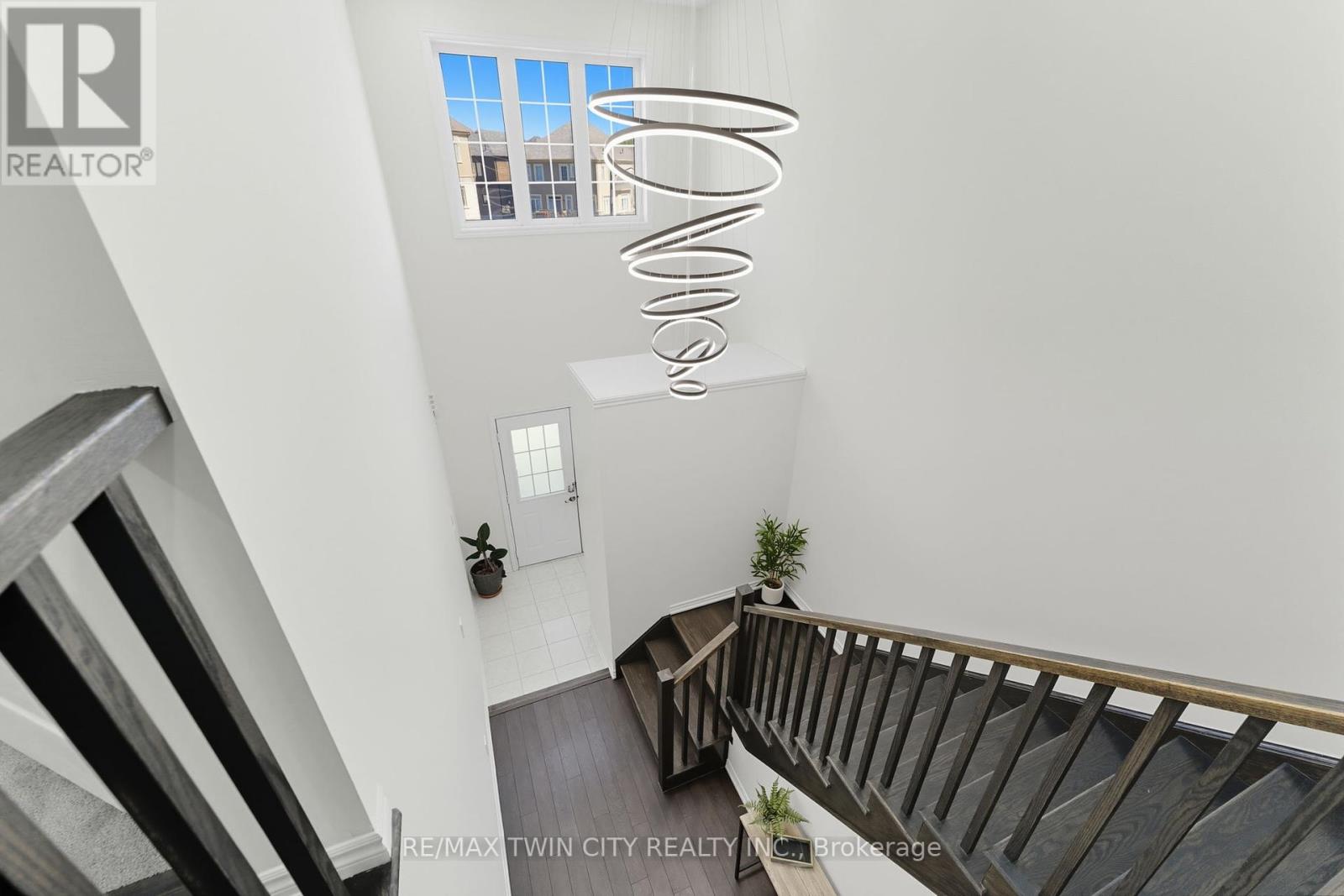 23 Whitton Drive, Brant, Ontario  N3L 0L1 - Photo 21 - X12459759
