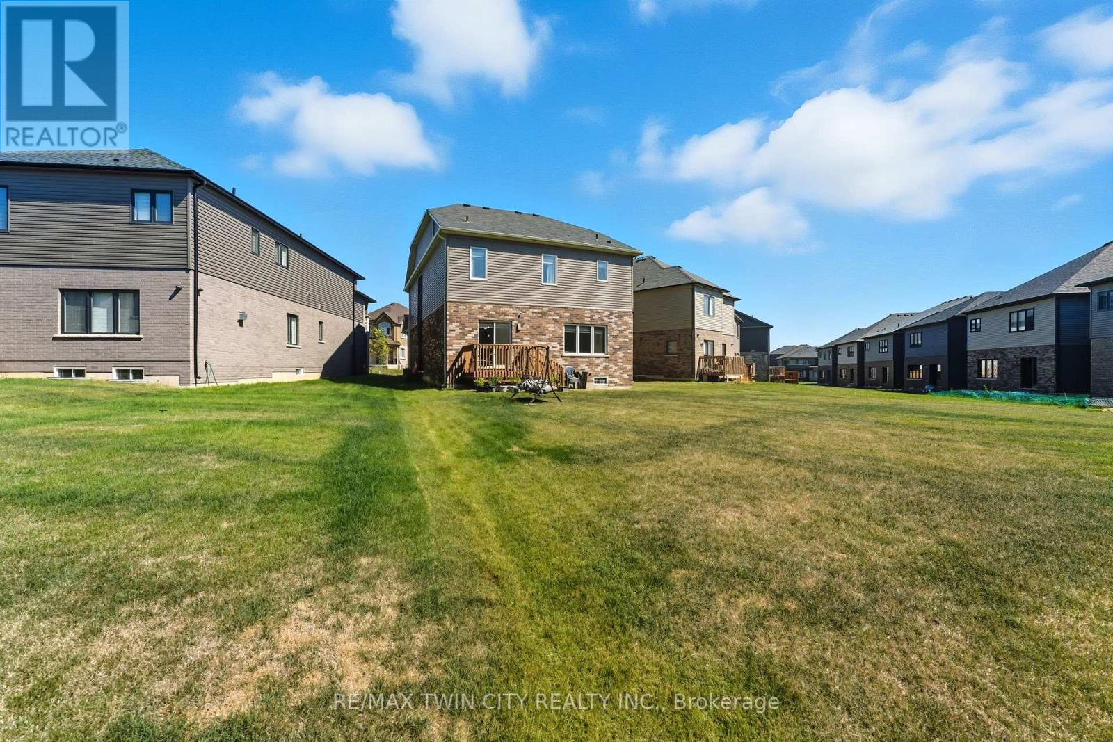 23 Whitton Drive, Brant, Ontario  N3L 0L1 - Photo 35 - X12459759