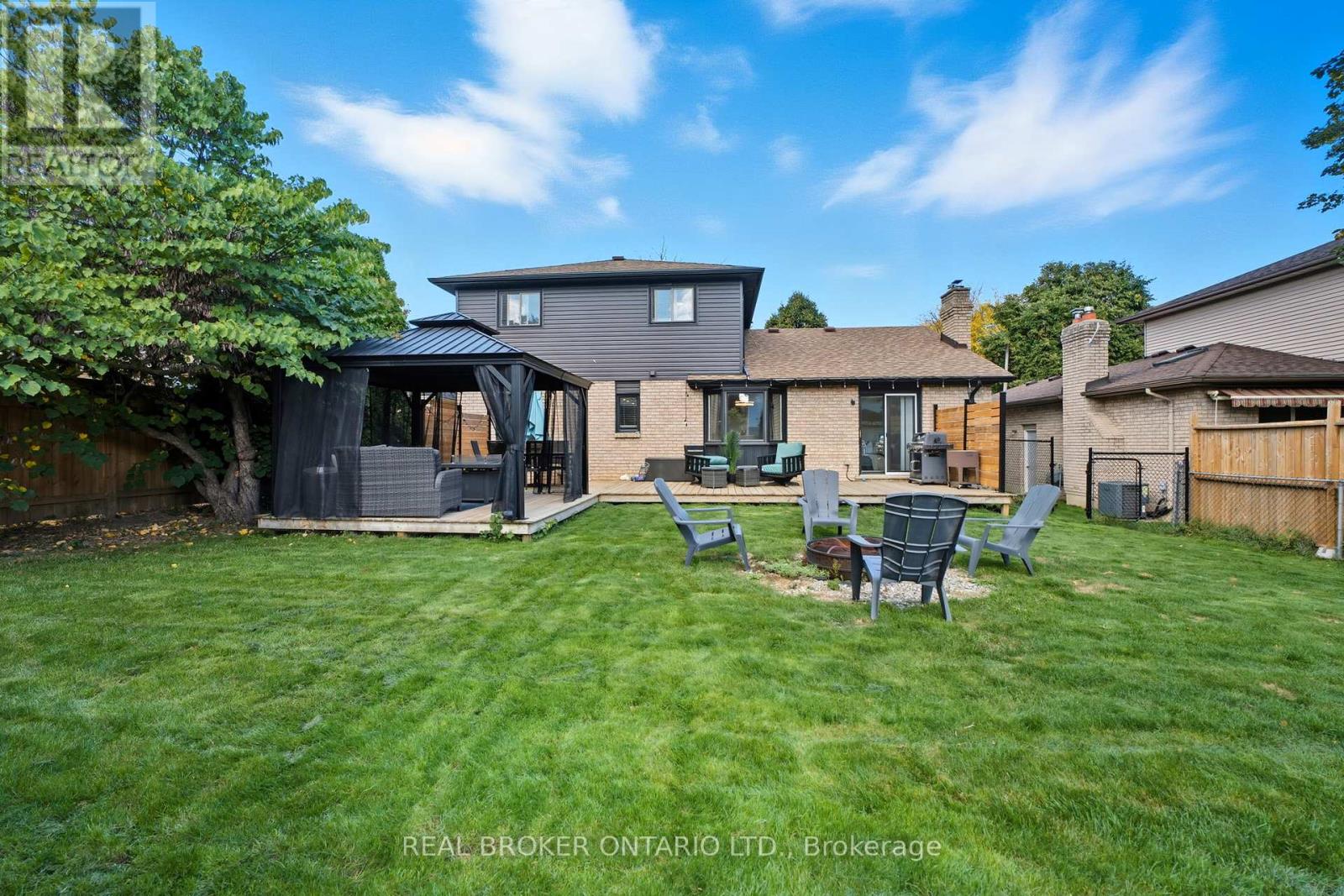 33 Winter Way, Brantford, Ontario  N3T 6G4 - Photo 32 - X12459761