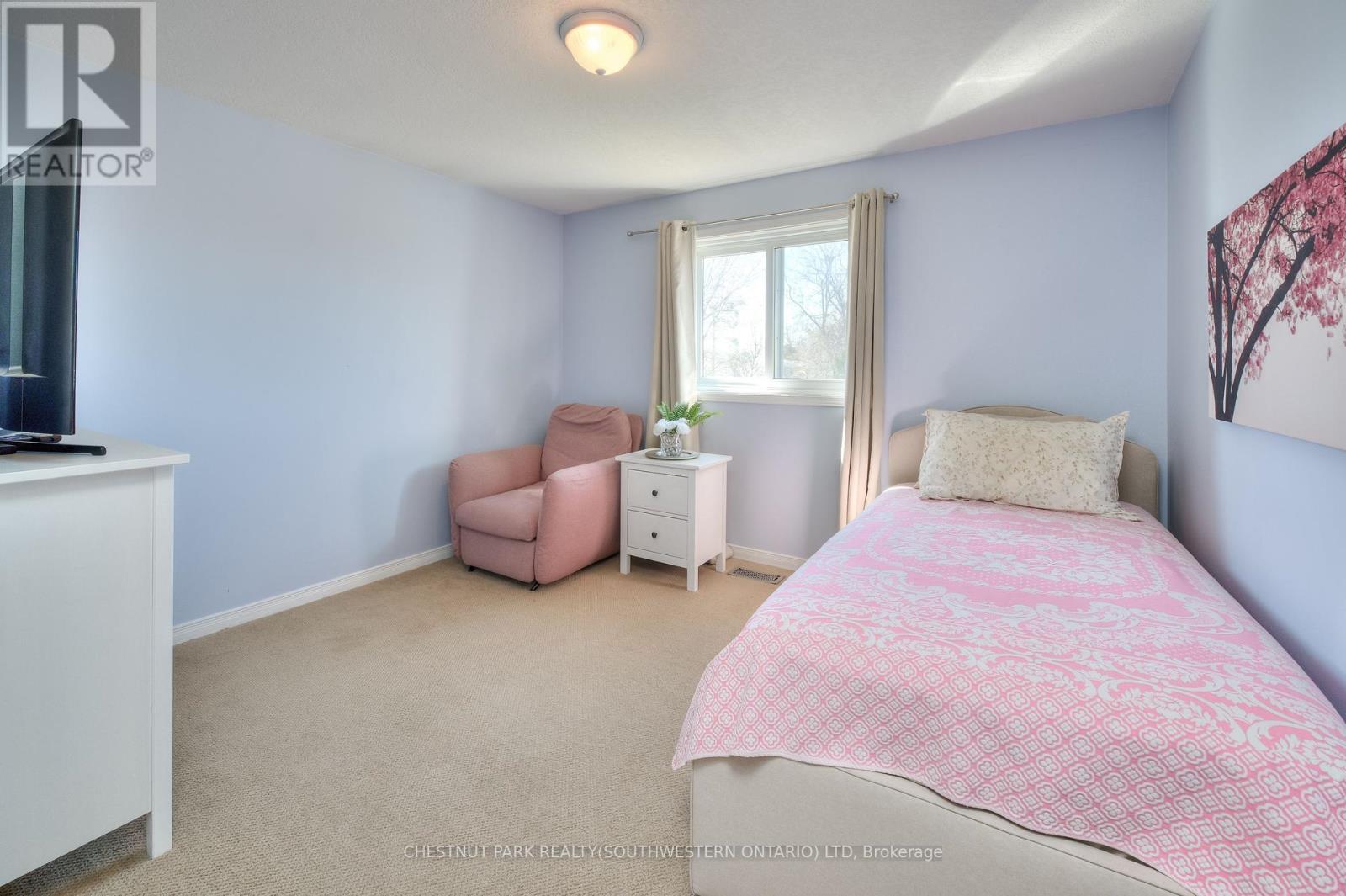 578 Old Huron Place, Kitchener, Ontario  N2R 1L8 - Photo 19 - X12459769