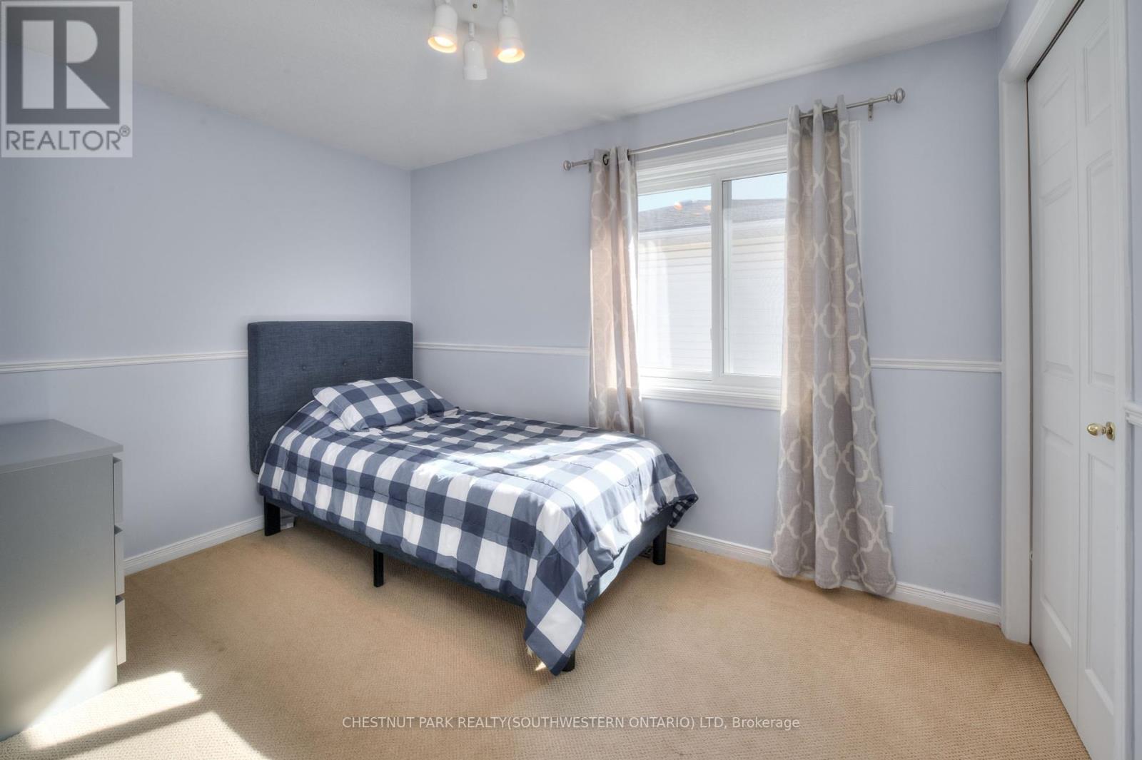 578 Old Huron Place, Kitchener, Ontario  N2R 1L8 - Photo 21 - X12459769
