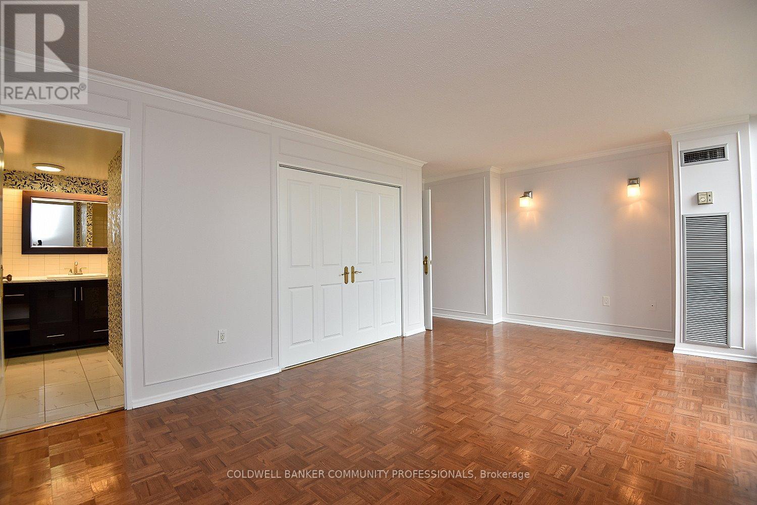 606 - 222 Jackson Street W, Hamilton, Ontario  L8P 4S5 - Photo 20 - X12459797