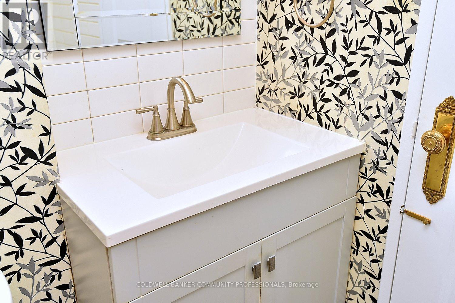 606 - 222 Jackson Street W, Hamilton, Ontario  L8P 4S5 - Photo 29 - X12459797