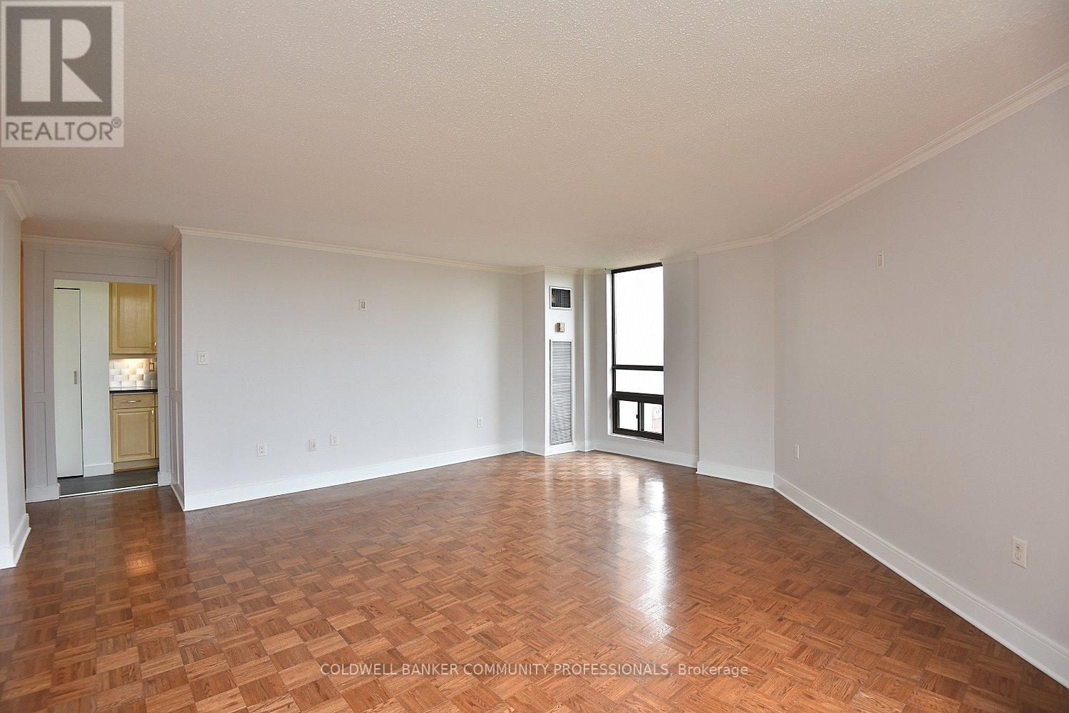 606 - 222 Jackson Street W, Hamilton, Ontario  L8P 4S5 - Photo 6 - X12459797