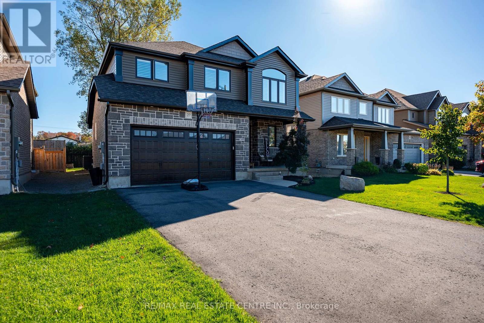 27 HILBORN STREET, East Luther Grand Valley, Ontario