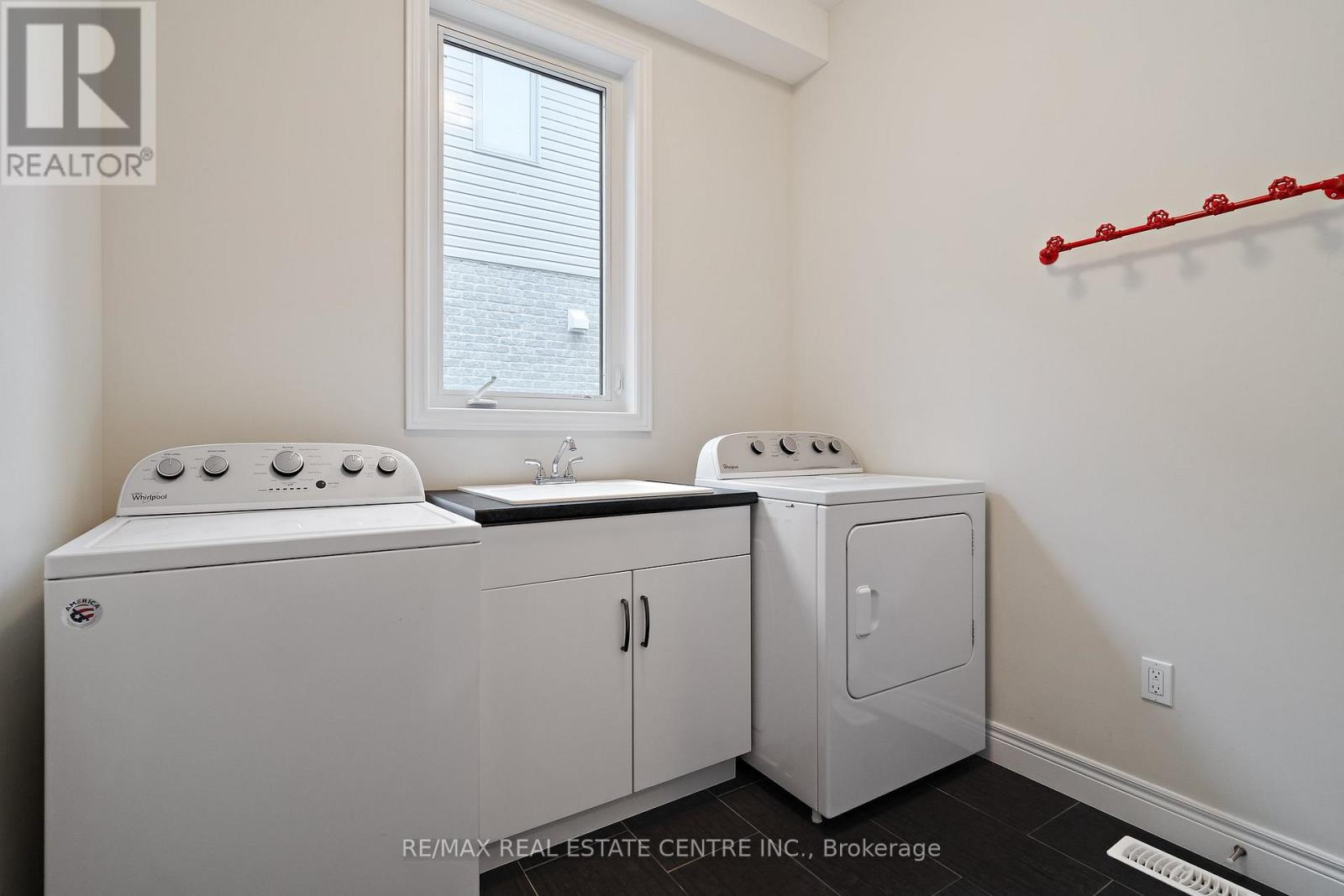 27 Hilborn Street, East Luther Grand Valley, Ontario  L9W 6V1 - Photo 34 - X12459803