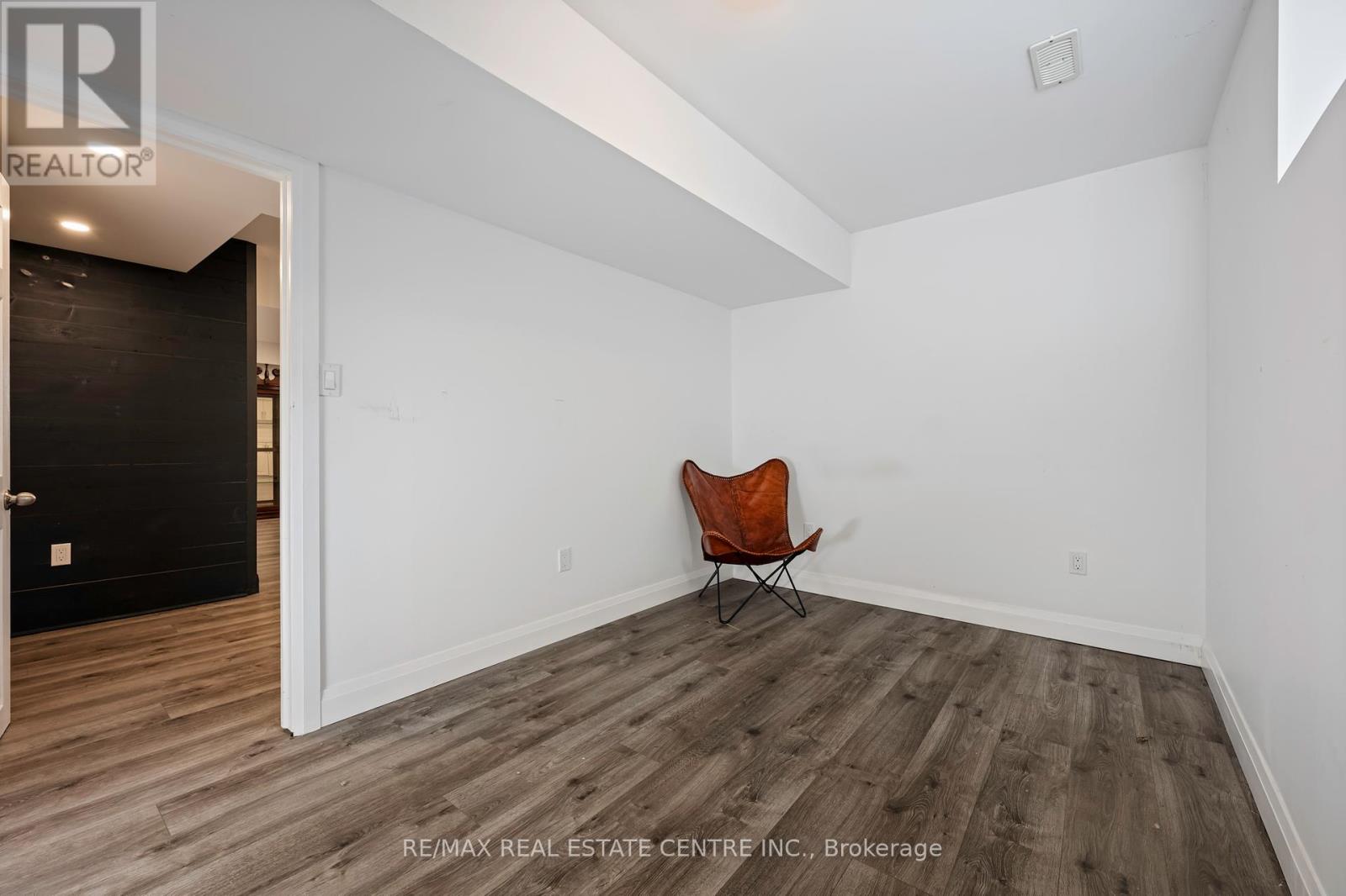 27 Hilborn Street, East Luther Grand Valley, Ontario  L9W 6V1 - Photo 47 - X12459803