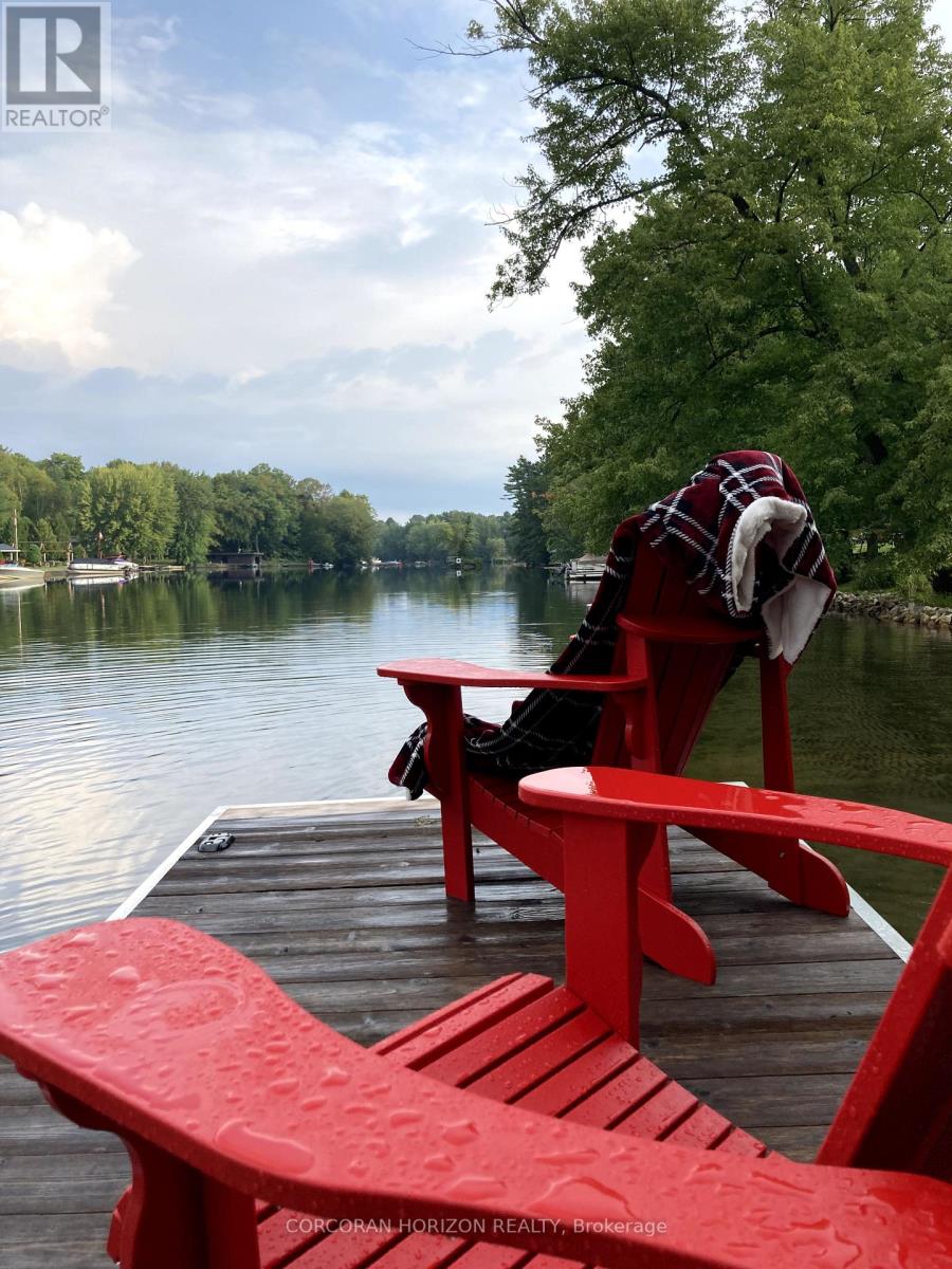 1068 Hartley Road, Gravenhurst, Ontario  P0E 1N0 - Photo 11 - X12459807