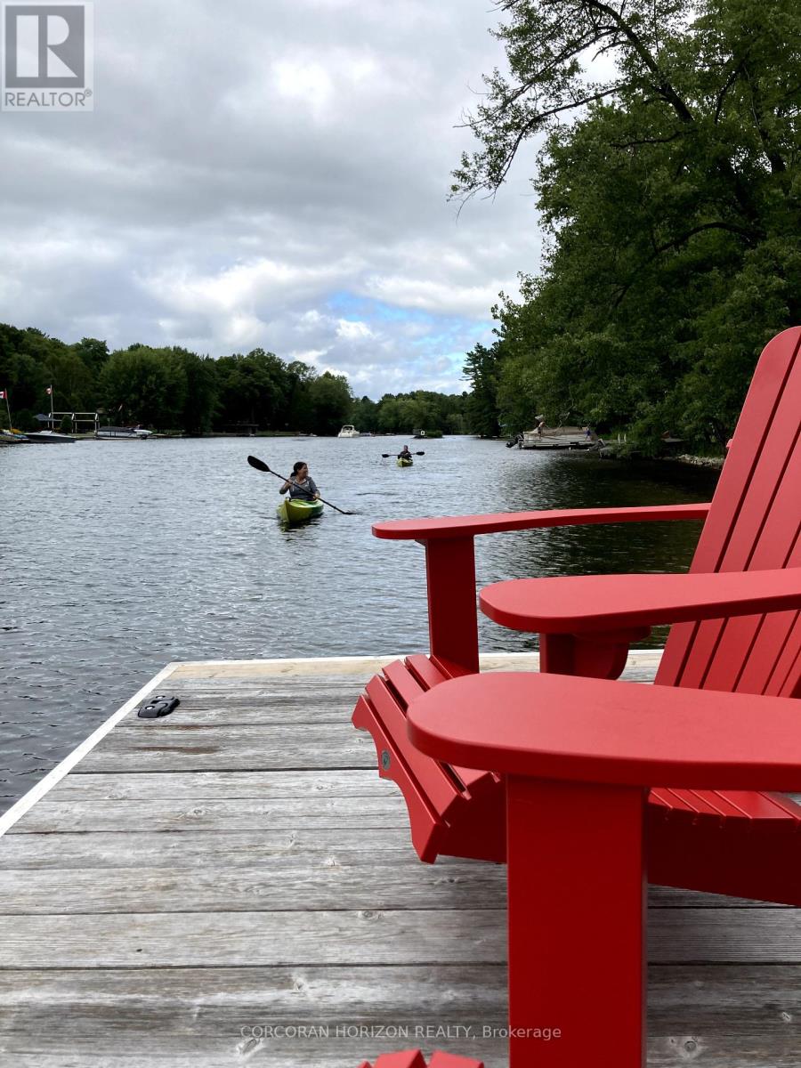 1068 Hartley Road, Gravenhurst, Ontario  P0E 1N0 - Photo 12 - X12459807
