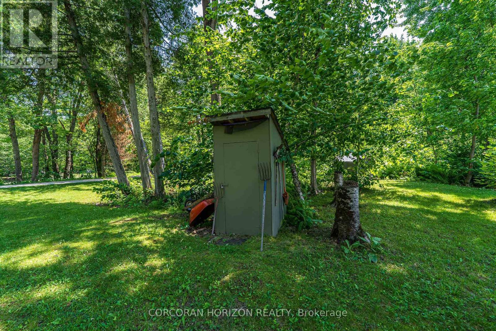 1068 Hartley Road, Gravenhurst, Ontario  P0E 1N0 - Photo 25 - X12459807