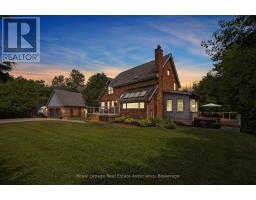 23 BROCK ROAD N, Puslinch, Ontario