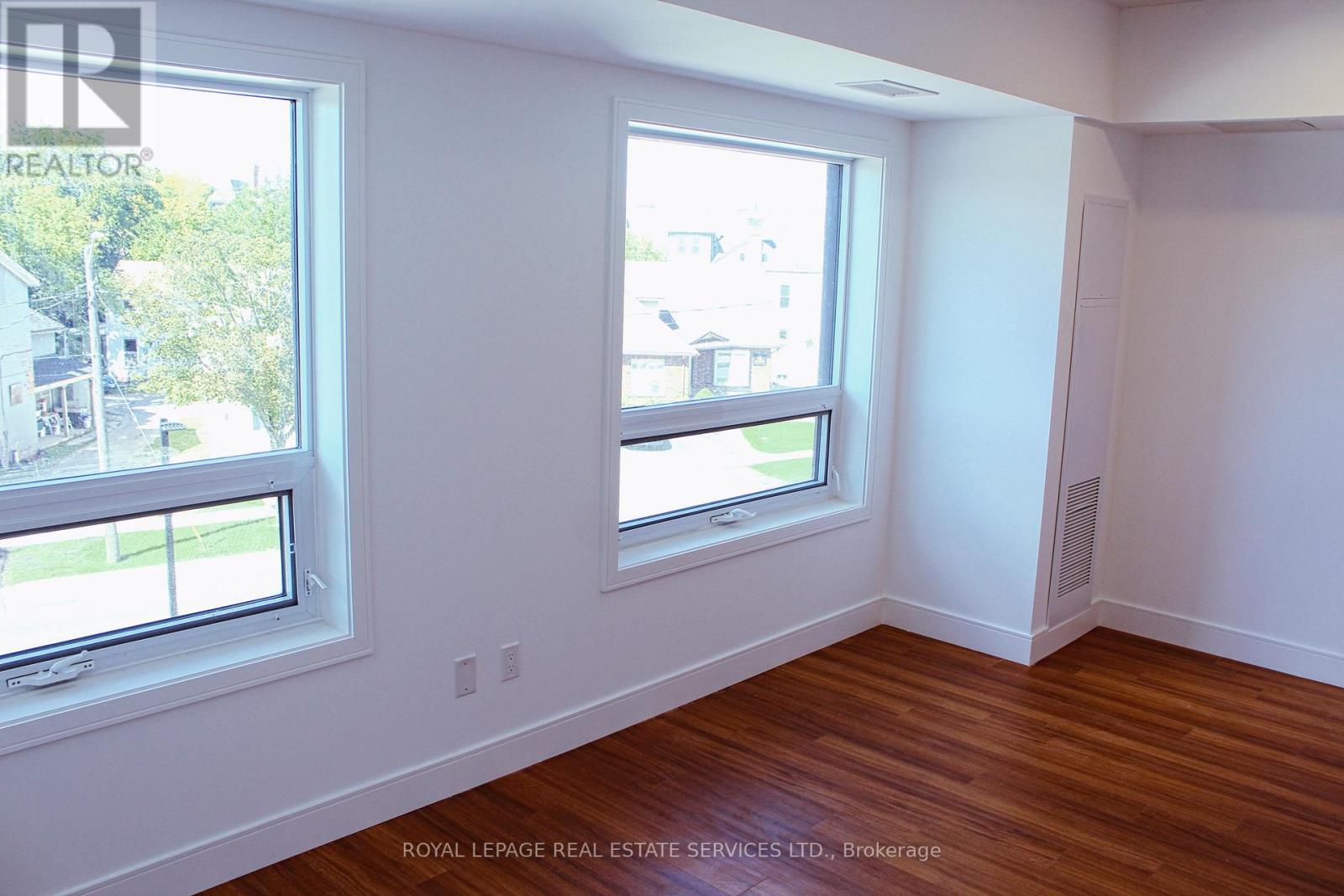 1 Wellington Street, Brantford, Ontario  N3T 2L3 - Photo 16 - X12459899